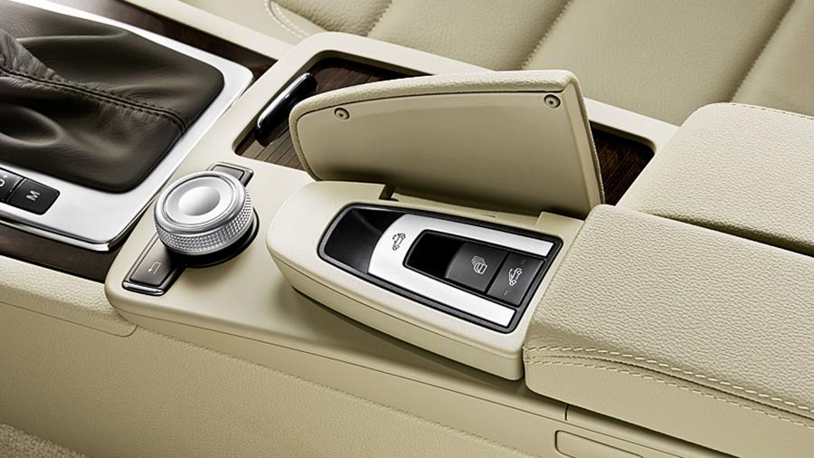  Mercedes-Benz E-Class Cabriolet 2010 года  (фото 87 из 143)